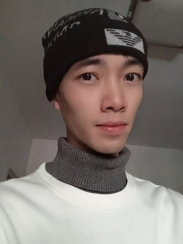 小良先生的第一张照片--太原相亲服务中心