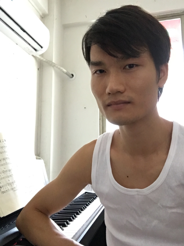 阿斌的第一张照片--太原相亲服务中心