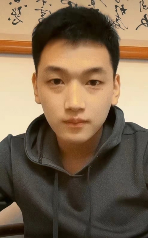 匆匆又夏天的第一张照片--太原相亲服务中心