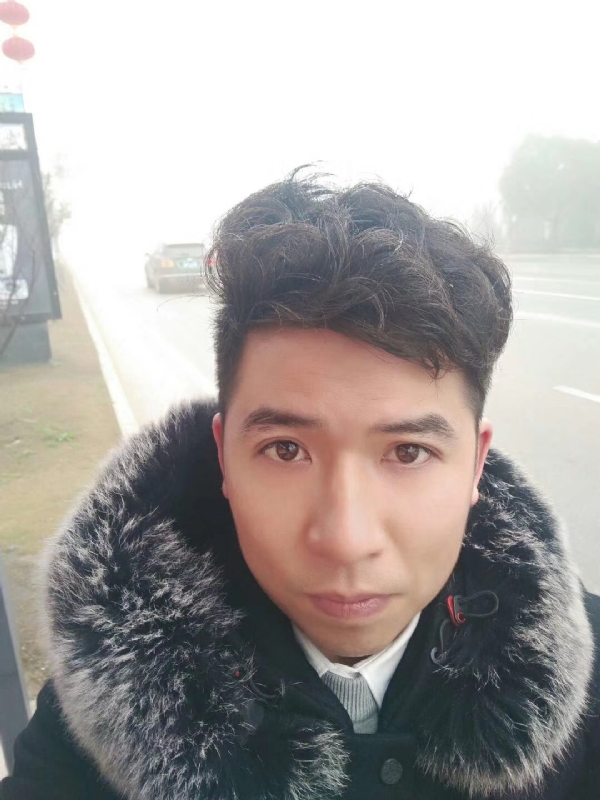 开心快乐每一天的第二张照片--太原相亲服务中心