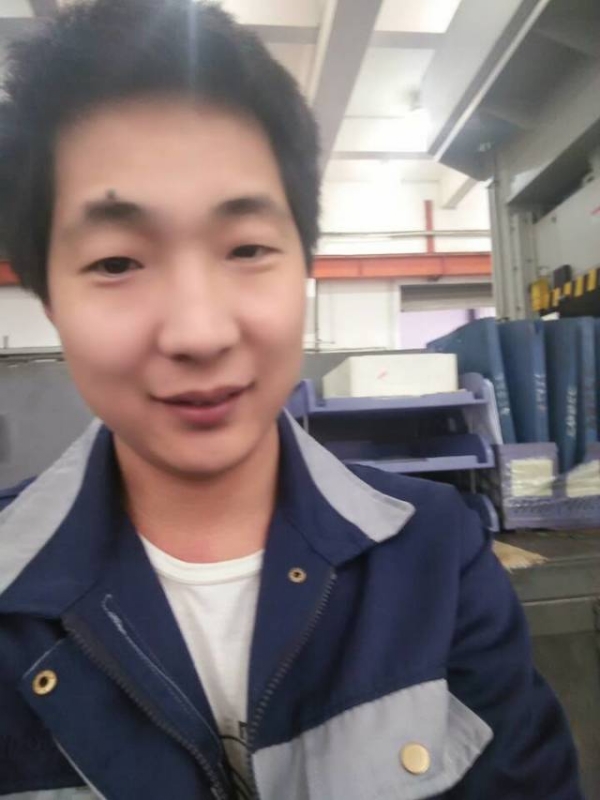 爱是你我的第一张照片--太原相亲服务中心