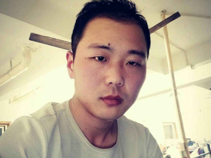听听那冷雨的第一张照片--太原相亲服务中心