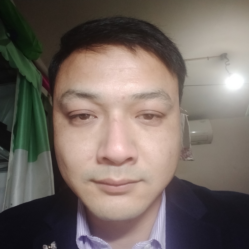 诸先生的第一张照片--太原相亲服务中心