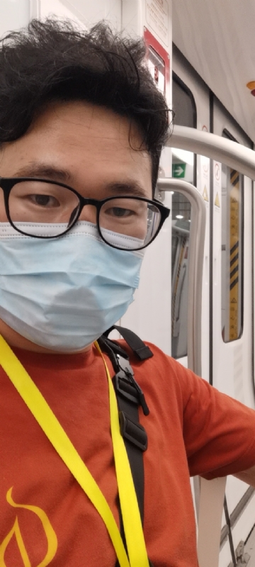 鲮的第三张照片--太原相亲服务中心