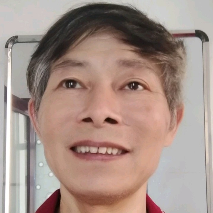 唐衡的第一张照片--太原相亲服务中心