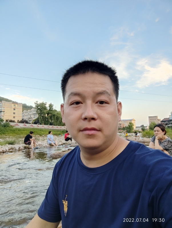 这岁月的第一张照片--太原相亲服务中心