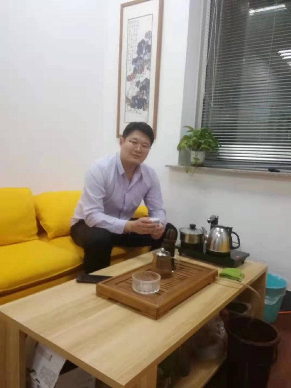 阳光的第一张照片--太原相亲服务中心