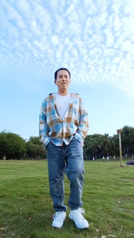 曹先生的第一张照片--太原相亲服务中心