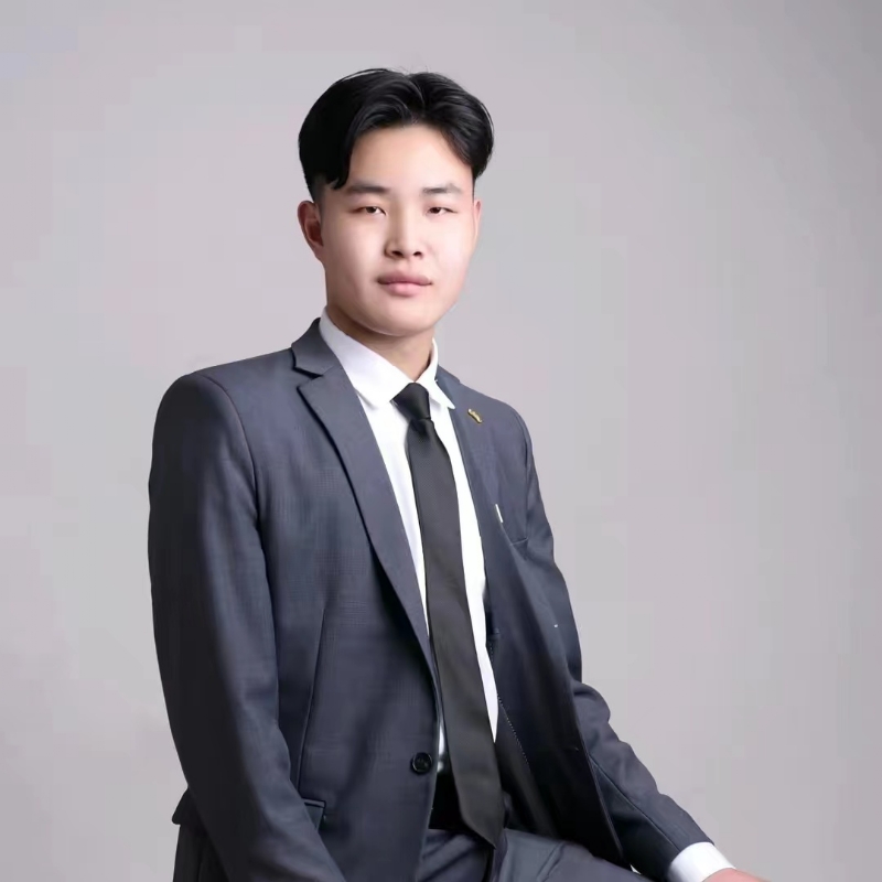 孤独的狼的第一张照片--太原相亲服务中心