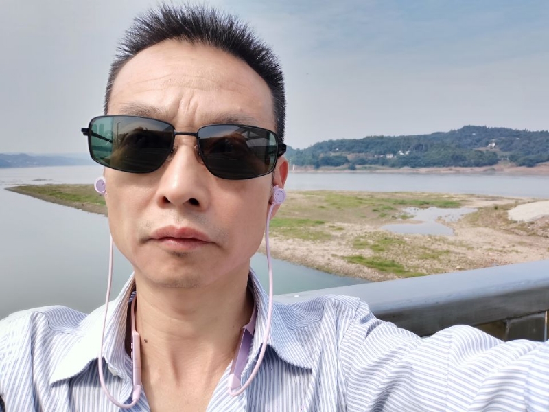 猪哥哥的第一张照片--太原相亲服务中心