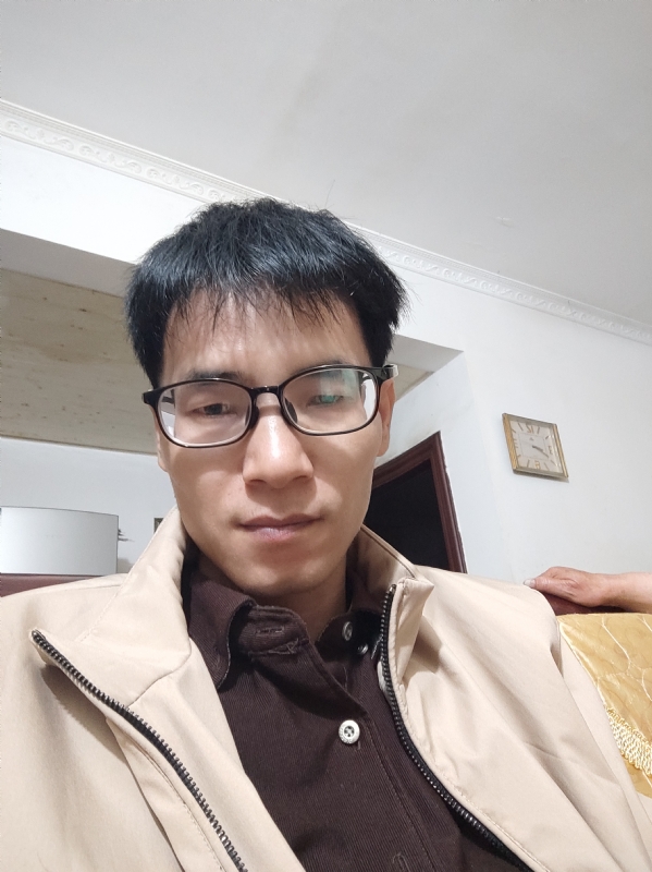 杨一凡的第一张照片--太原相亲服务中心