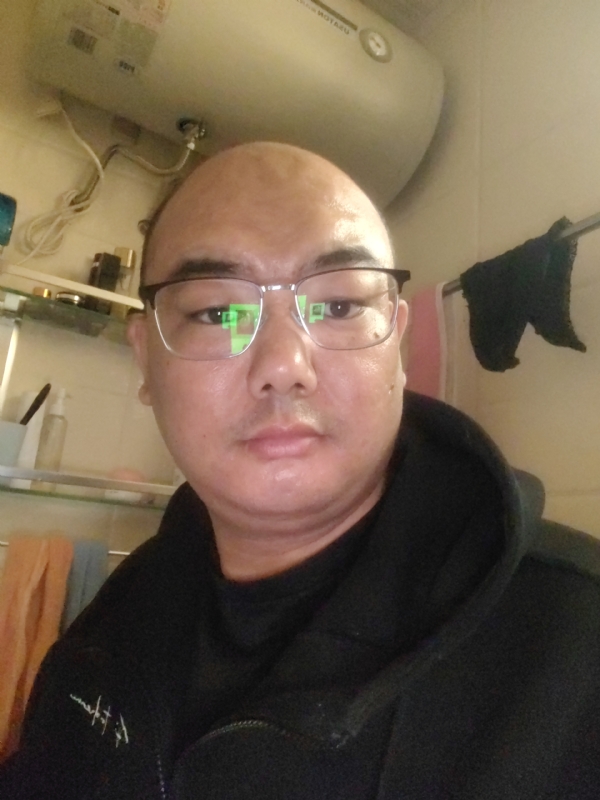 小胖子的第一张照片--太原相亲服务中心