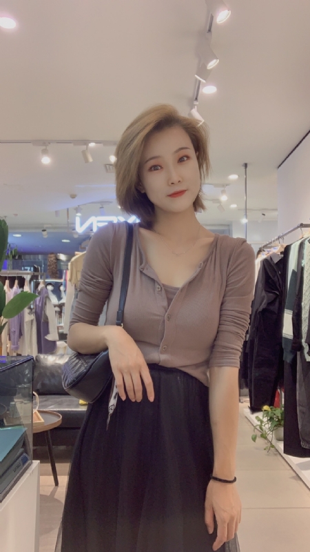 大婷子的第一张照片--太原相亲服务中心