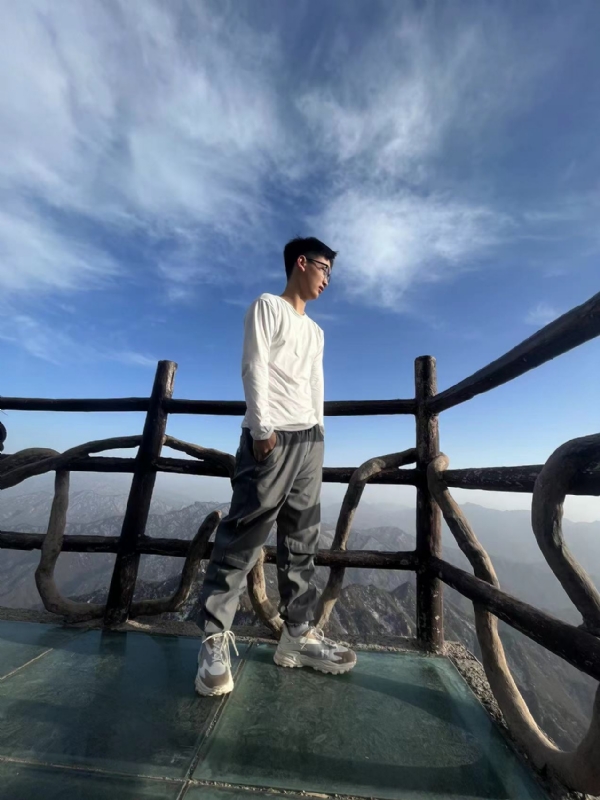 怜ぁ熙的第一张照片--太原相亲服务中心