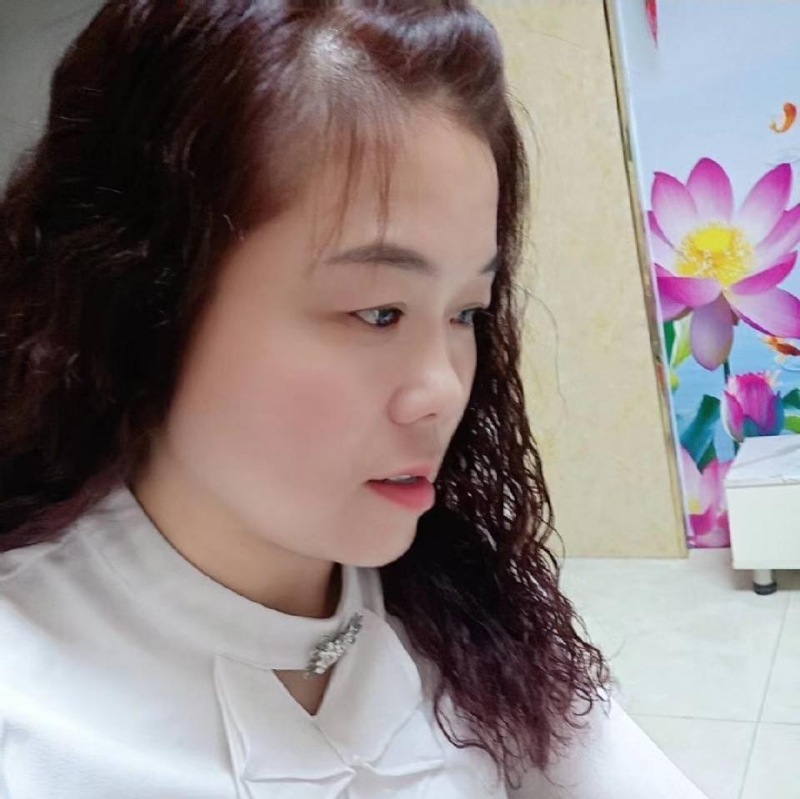 顾枸丽的第二张照片--太原相亲服务中心
