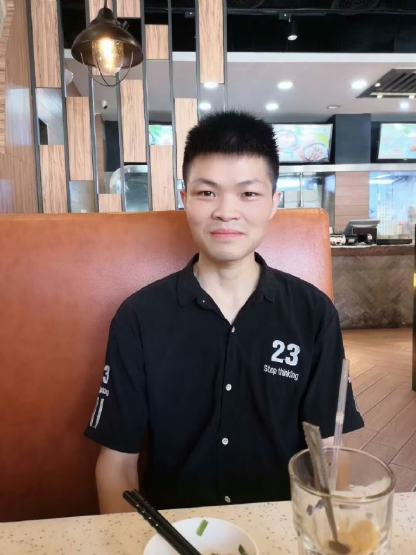 Mickey的第一张照片--太原相亲服务中心