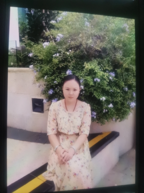 李姝静的第三张照片--太原相亲服务中心