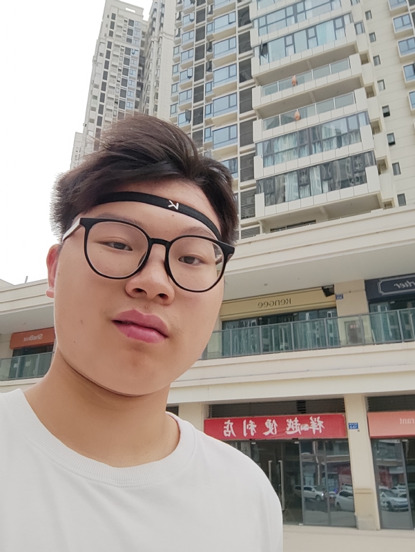 童言无忌的第一张照片--太原相亲服务中心