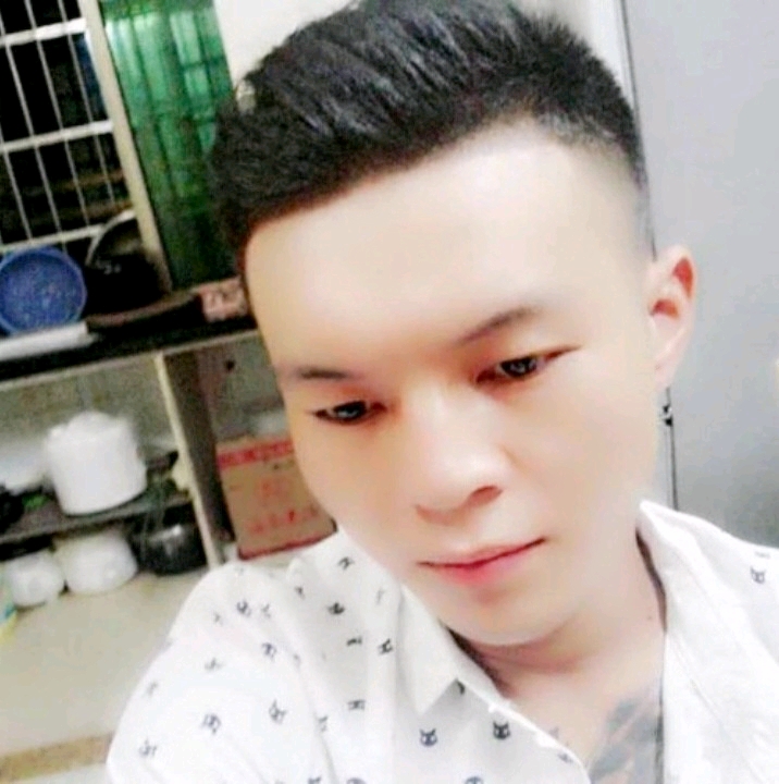 子龙的第一张照片--太原相亲服务中心