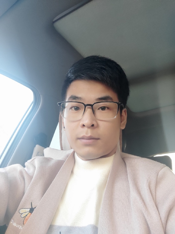 小奕的第一张照片--太原相亲服务中心