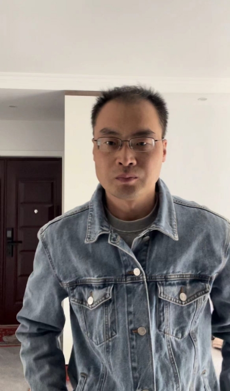 墨灬白的第二张照片--太原相亲服务中心