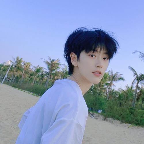 允执其中2024的第一张照片--太原相亲服务中心