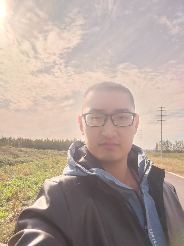 温暖胸膛的第一张照片--太原相亲服务中心