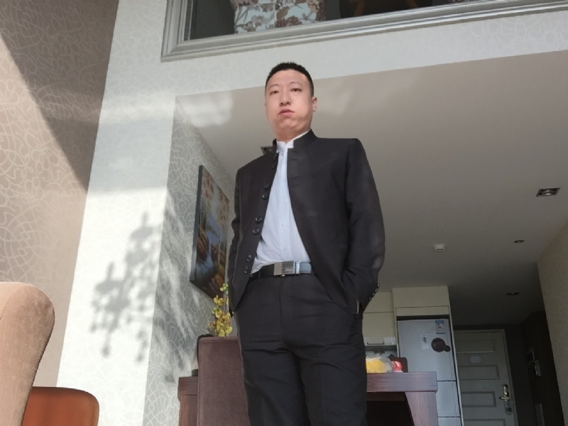 雅小炁的第一张照片--太原相亲服务中心