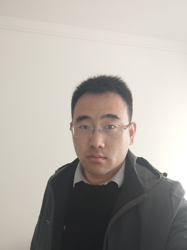 真诚的第一张照片--太原相亲服务中心