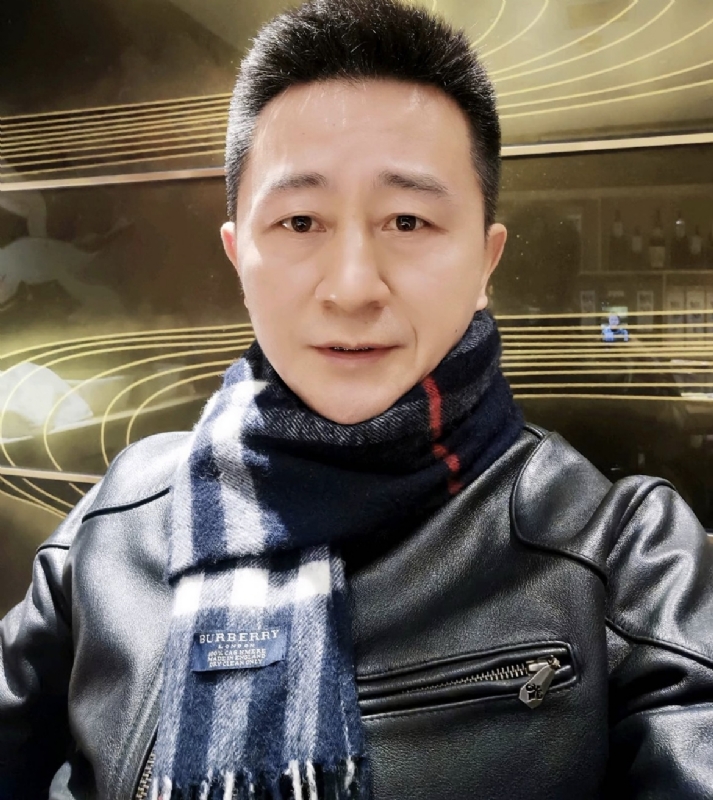 情到深处的第一张照片--太原相亲服务中心