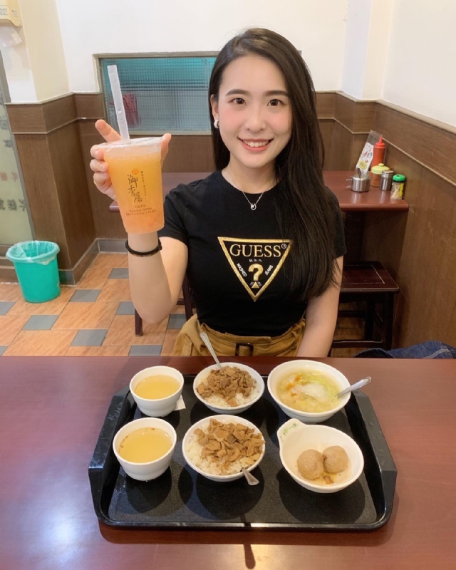 涵涵的第一张照片--太原相亲服务中心