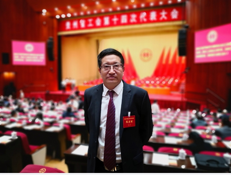 蓝天雁的第一张照片--太原相亲服务中心
