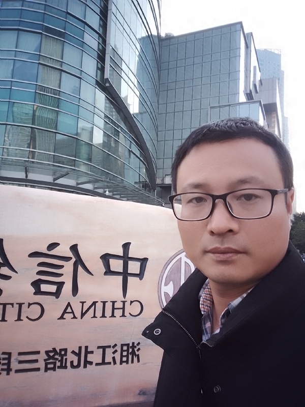 晚秋的第一张照片--太原相亲服务中心