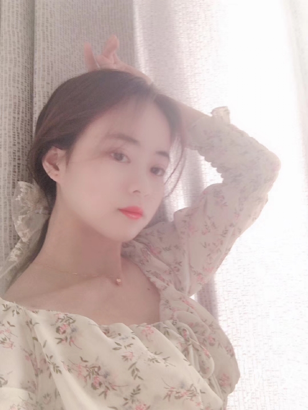 泡芙的第五张照片--太原相亲服务中心
