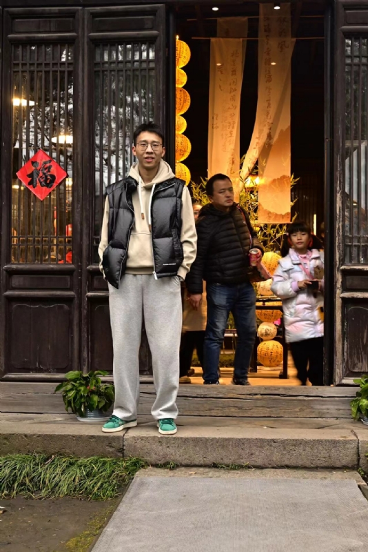 浦江小后生的第一张照片--太原相亲服务中心