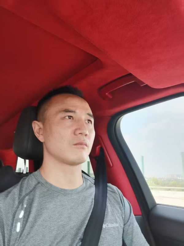 想的美的第二张照片--太原相亲服务中心