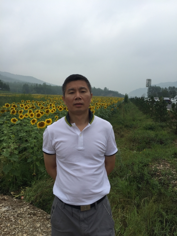 爱拼才会赢的大叔的第二张照片--太原相亲服务中心