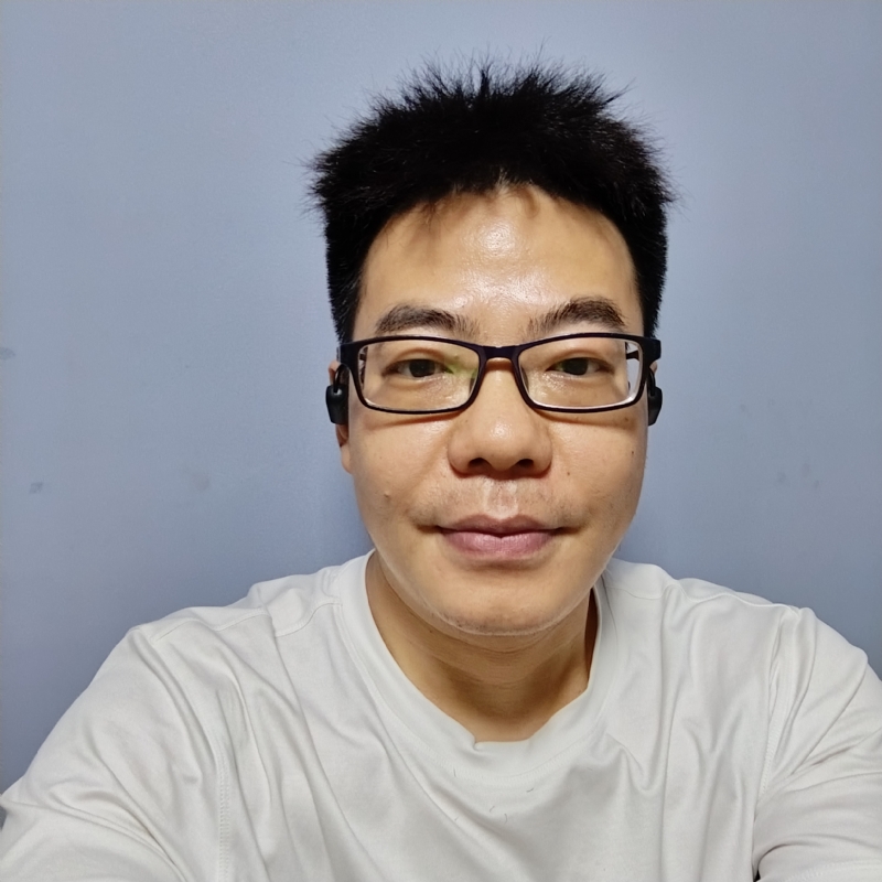 八月的星光的第一张照片--太原相亲服务中心