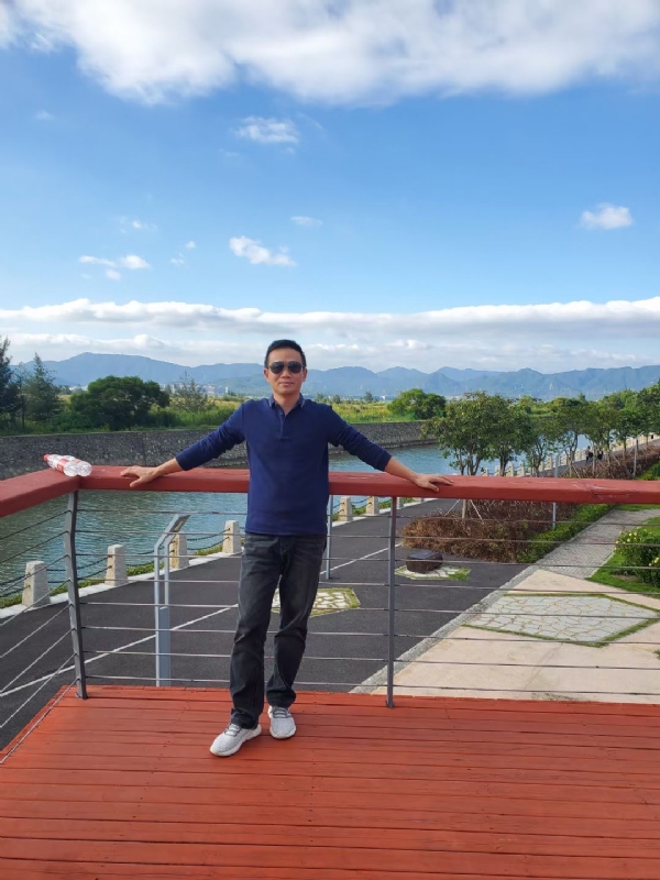 栖凤之木的第三张照片--太原相亲服务中心