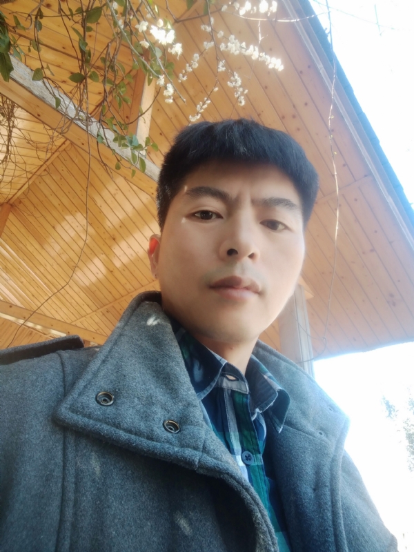 阿明的第二张照片--太原相亲服务中心