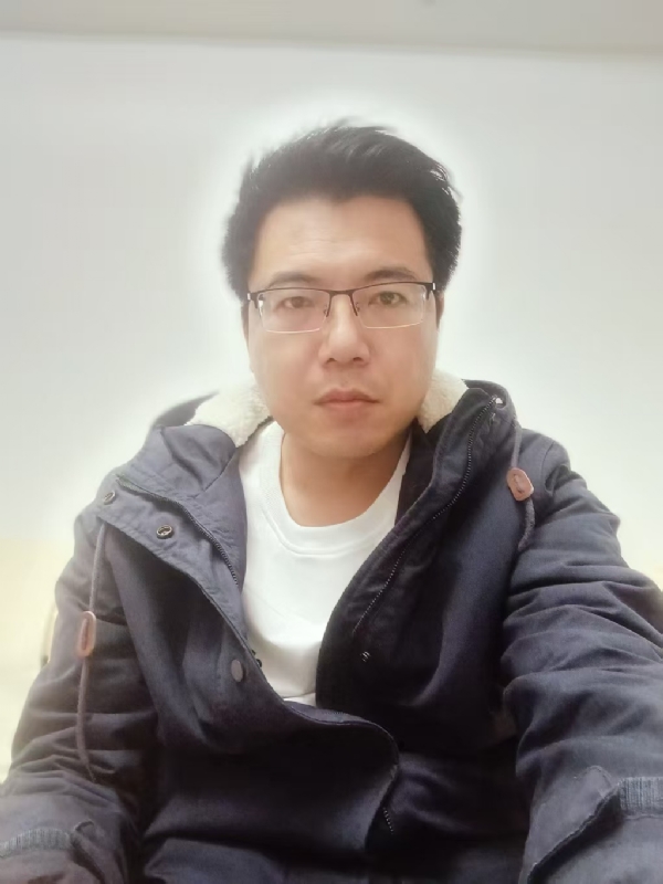大哥哥的第一张照片--太原相亲服务中心