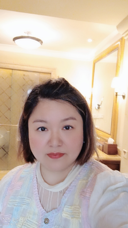 衎静玲瓏的第二张照片--太原相亲服务中心