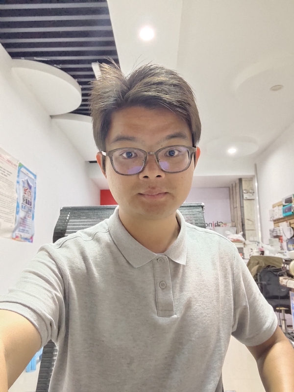 华兴通讯的第一张照片--太原相亲服务中心