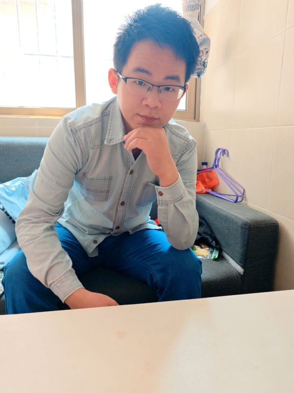红尘一粟的第一张照片--太原相亲服务中心