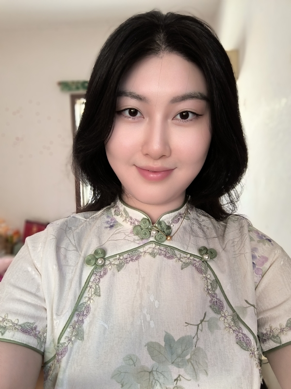 梅莱的第一张照片--太原相亲服务中心