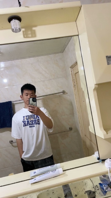 哈哈的第二张照片--太原相亲服务中心