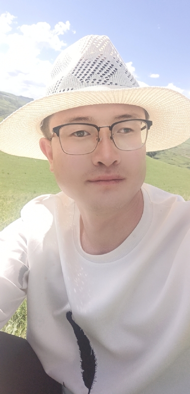 哇鬼的第一张照片--太原相亲服务中心