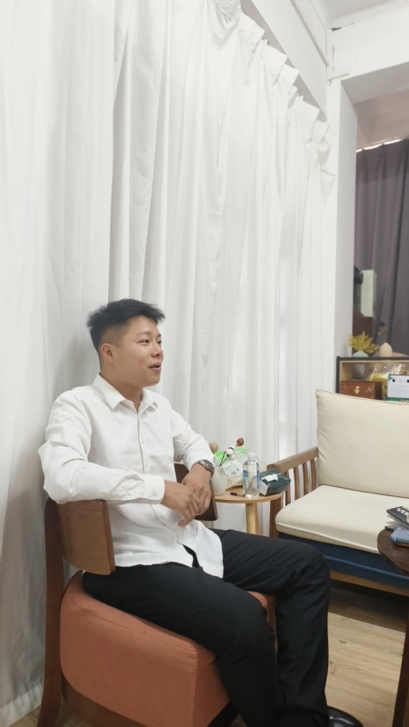 蓝色大海的第一张照片--太原相亲服务中心