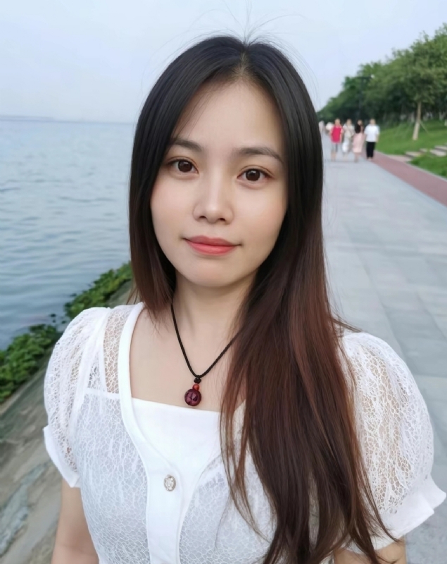 想你的月亮的第五张照片--太原相亲服务中心