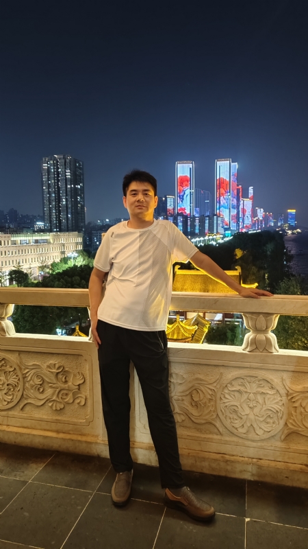 Bilybi的第一张照片--太原相亲服务中心
